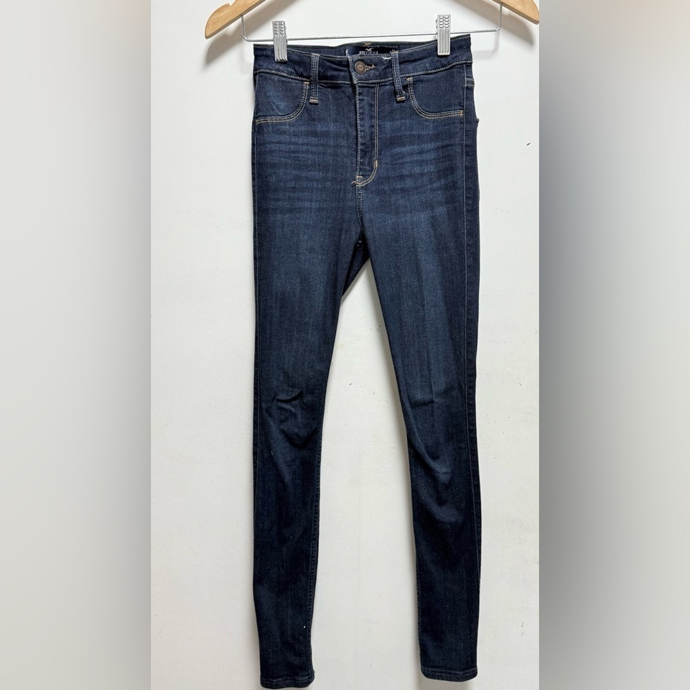Hollister Women's Deep Indigo Skinny Jeans Size 24